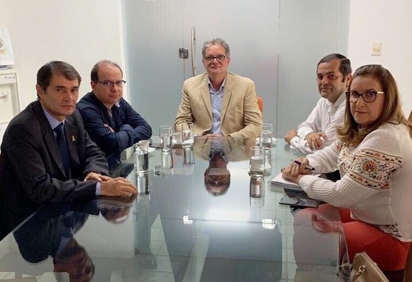 Romero recebe representantes do CRM e garante a realização de concurso para saúde